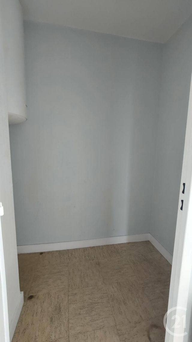 Appartement F2 &agrave; louer - 2 pi&egrave;ces - 46,55 m2 - Nevers - 58 - BOURGOGNE