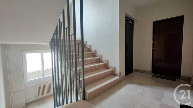 Appartement F1 &agrave; louer - 1 pi&egrave;ce - 34,10 m2 - Nevers - 58 - BOURGOGNE