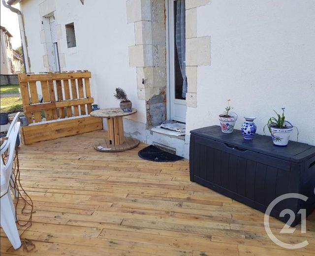 Maison &agrave; louer - 4 pi&egrave;ces - 96,78 m2 - Challuy - 58 - BOURGOGNE