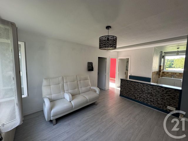 Appartement F3 &agrave; louer - 3 pi&egrave;ces - 47,20 m2 - Garchizy - 58 - BOURGOGNE
