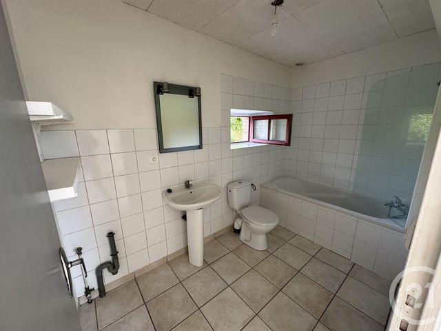 Maison &agrave; louer - 4 pi&egrave;ces - 67 m2 - Arthel - 58 - BOURGOGNE