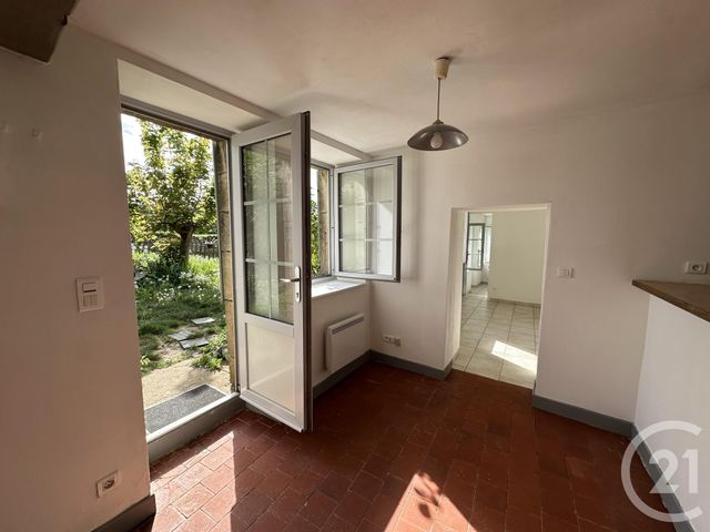 Maison &agrave; louer - 4 pi&egrave;ces - 67 m2 - Arthel - 58 - BOURGOGNE