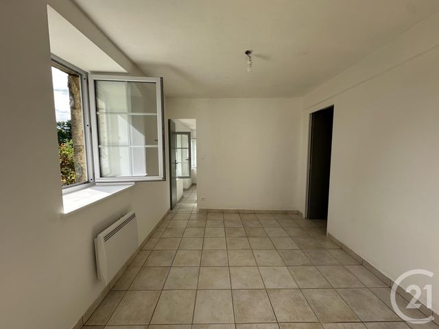 Maison &agrave; louer - 4 pi&egrave;ces - 67 m2 - Arthel - 58 - BOURGOGNE