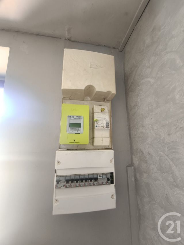 Appartement F3 &agrave; vendre - 3 pi&egrave;ces - 44 m2 - Imphy - 58 - BOURGOGNE