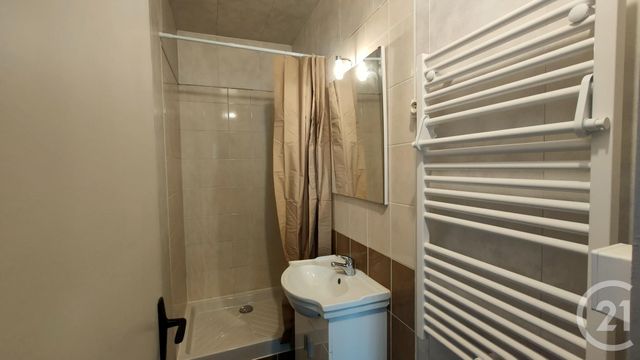 Appartement F3 &agrave; louer - 3 pi&egrave;ces - 57,97 m2 - Imphy - 58 - BOURGOGNE