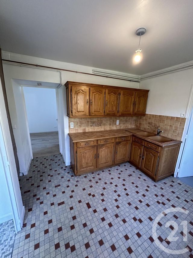 Appartement &agrave; louer - 3 pi&egrave;ces - 57 m2 - St Eloi - 58 - BOURGOGNE