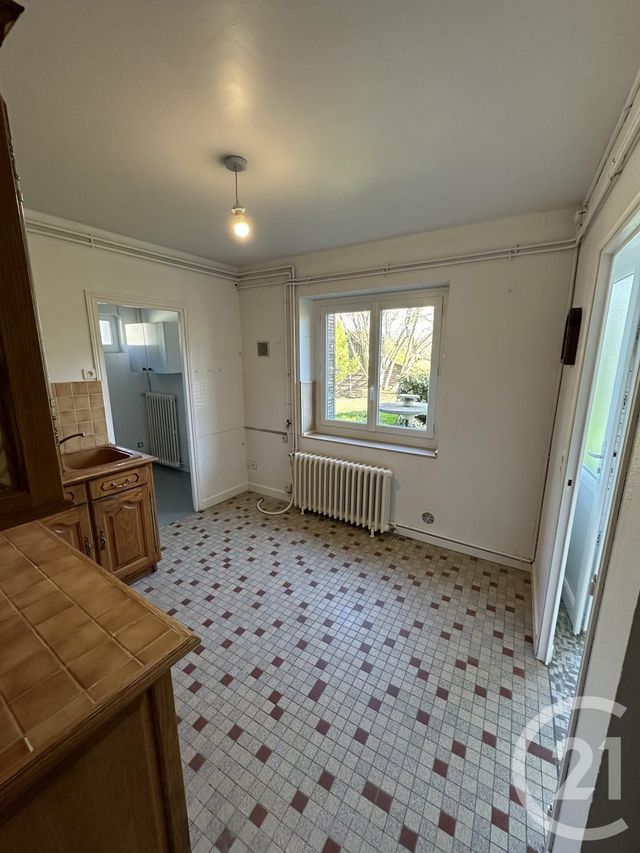 Appartement &agrave; louer - 3 pi&egrave;ces - 57 m2 - St Eloi - 58 - BOURGOGNE