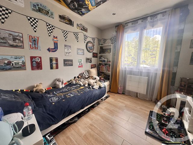 Maison &agrave; vendre - 5 pi&egrave;ces - 96 m2 - Cours Les Barres - 18 - CENTRE