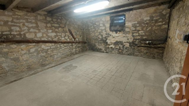 Maison &agrave; louer - 3 pi&egrave;ces - 90,82 m2 - Varennes Vauzelles - 58 - BOURGOGNE