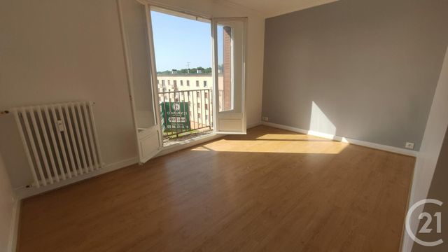 Appartement F4 &agrave; louer - 4 pi&egrave;ces - 73,44 m2 - Decize - 58 - BOURGOGNE