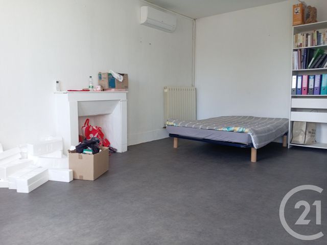 Maison &agrave; vendre - 5 pi&egrave;ces - 129 m2 - Cuffy - 18 - CENTRE