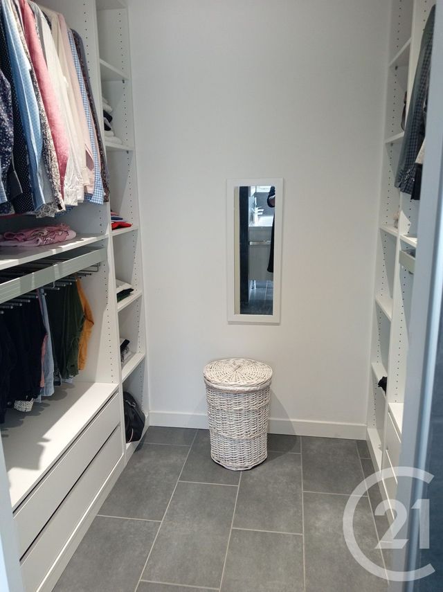 Maison &agrave; vendre - 6 pi&egrave;ces - 203,82 m2 - Beffes - 18 - CENTRE