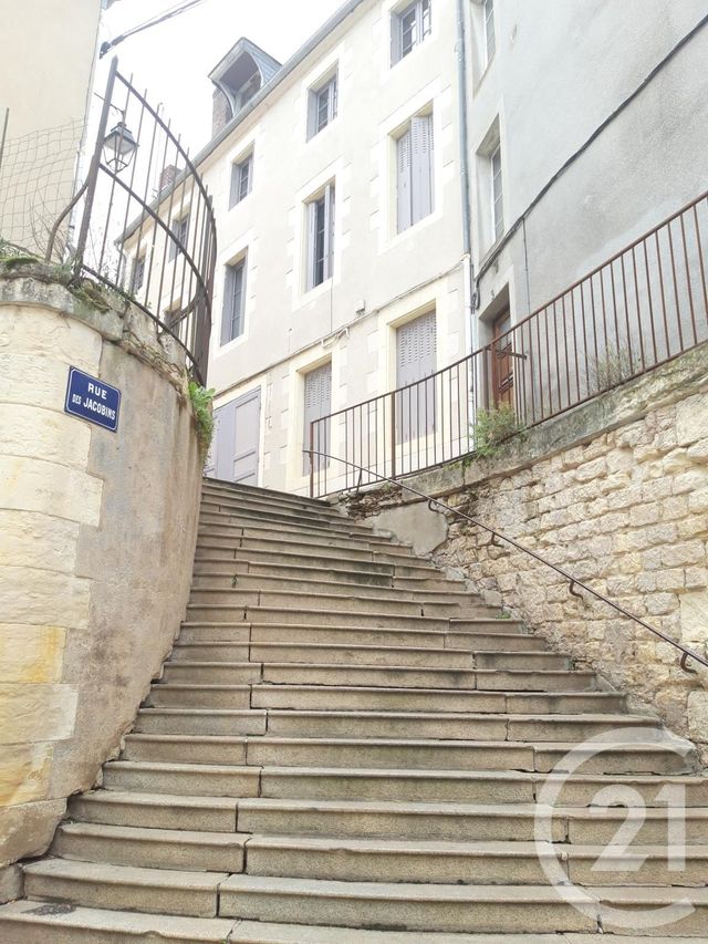 Appartement F1 &agrave; louer - 1 pi&egrave;ce - 30,67 m2 - Nevers - 58 - BOURGOGNE