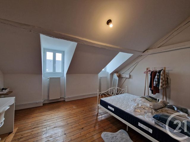 Maison &agrave; louer - 6 pi&egrave;ces - 185,65 m2 - Nevers - 58 - BOURGOGNE