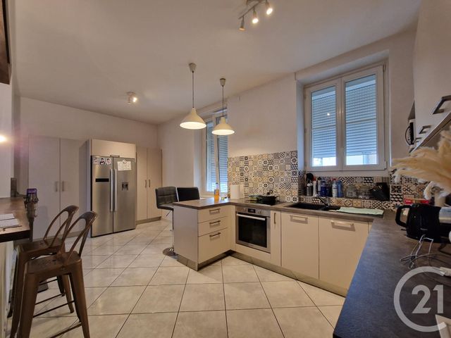 Maison &agrave; louer - 6 pi&egrave;ces - 185,65 m2 - Nevers - 58 - BOURGOGNE