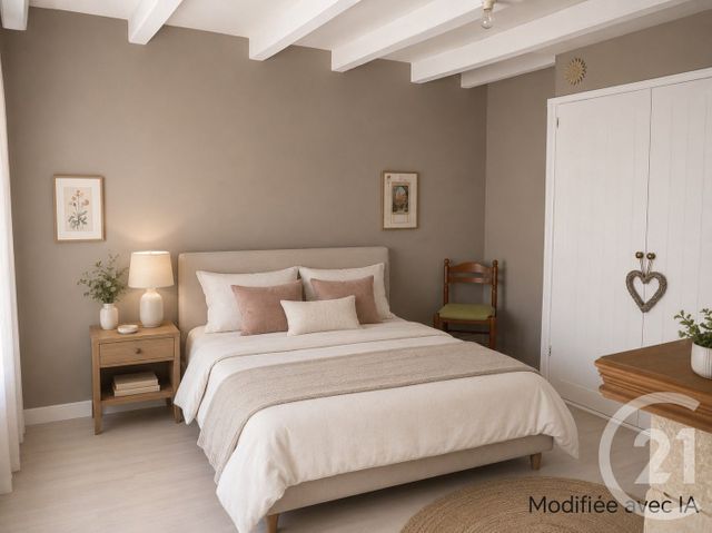 Maison &agrave; vendre - 9 pi&egrave;ces - 233,39 m2 - Torteron - 18 - CENTRE
