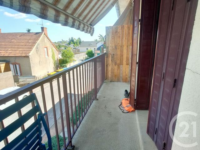 Appartement &agrave; louer - 3 pi&egrave;ces - 63,68 m2 - Decize - 58 - BOURGOGNE
