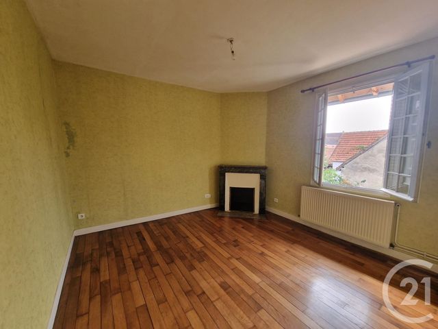 Appartement F2 &agrave; louer - 2 pi&egrave;ces - 41,45 m2 - St Pierre Le Moutier - 58 - BOURGOGNE
