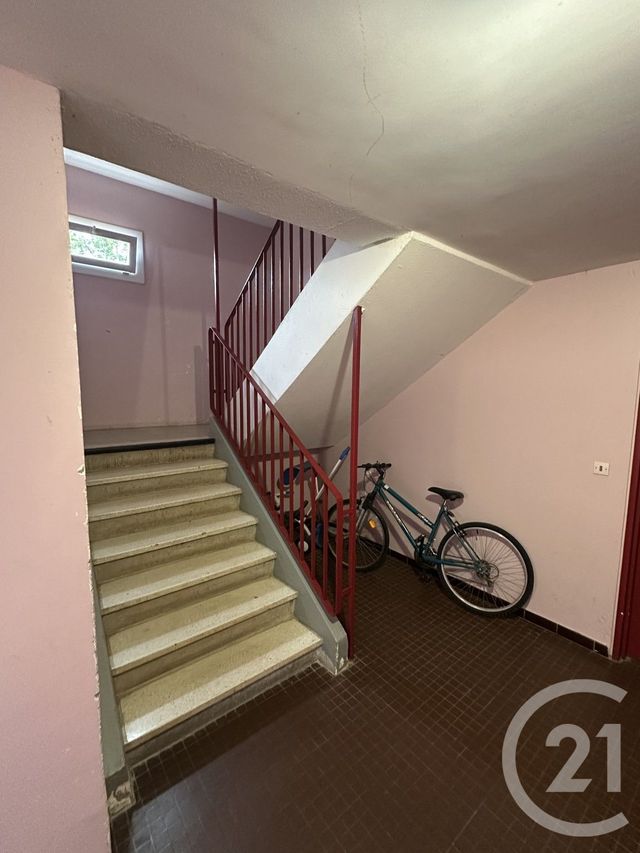 Appartement F3 &agrave; louer - 3 pi&egrave;ces - 73,27 m2 - Cercy La Tour - 58 - BOURGOGNE