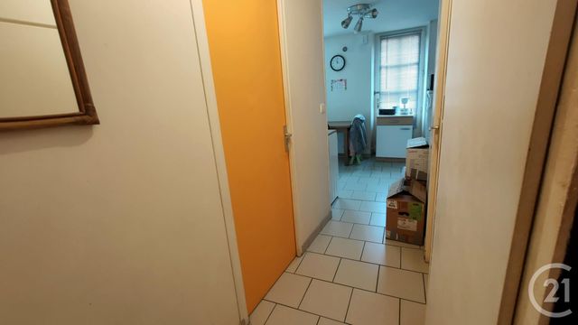 Maison &agrave; louer - 4 pi&egrave;ces - 93,85 m2 - Sancoins - 18 - CENTRE