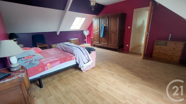 Maison &agrave; louer - 4 pi&egrave;ces - 93,85 m2 - Sancoins - 18 - CENTRE