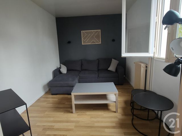 Appartement &agrave; louer - 3 pi&egrave;ces - 72 m2 - Nevers - 58 - BOURGOGNE