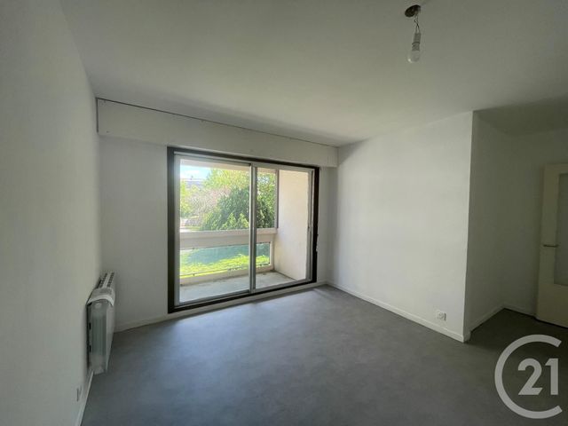 Appartement F2 &agrave; louer - 2 pi&egrave;ces - 53,33 m2 - Nevers - 58 - BOURGOGNE