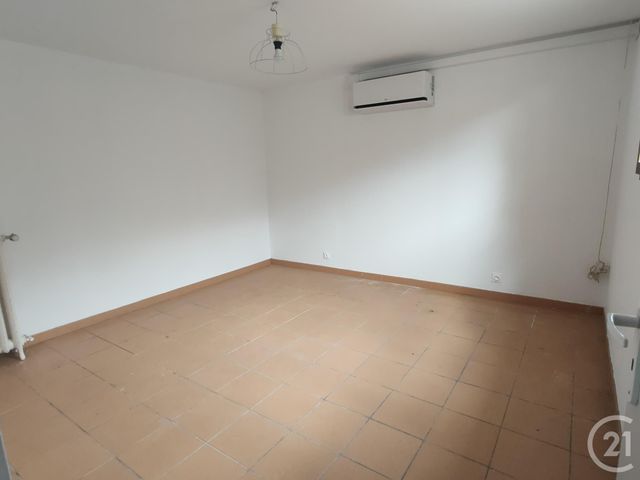 Maison &agrave; louer - 5 pi&egrave;ces - 117,20 m2 - Nolay - 58 - BOURGOGNE