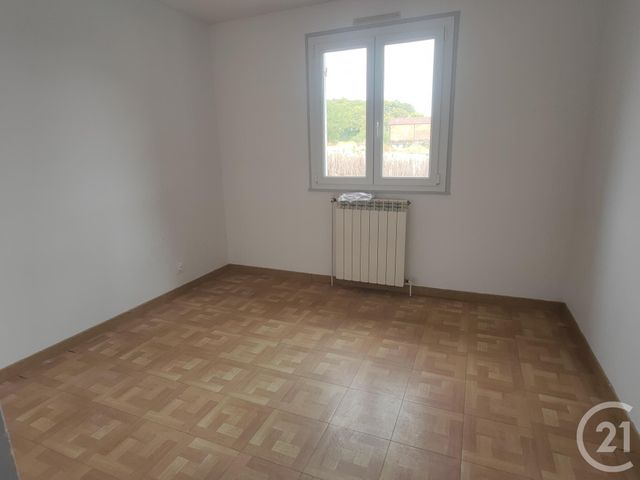 Maison &agrave; louer - 5 pi&egrave;ces - 117,20 m2 - Nolay - 58 - BOURGOGNE