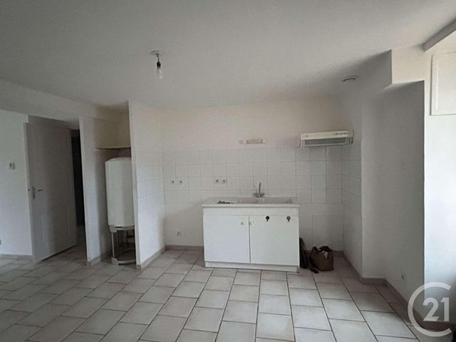 Appartement F3 &agrave; louer - 3 pi&egrave;ces - 69,87 m2 - Luthenay Uxeloup - 58 - BOURGOGNE