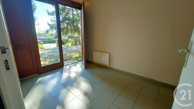Appartement &agrave; louer - 3 pi&egrave;ces - 64,63 m2 - Fleury Sur Loire - 58 - BOURGOGNE