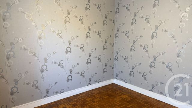Appartement F4 &agrave; vendre - 4 pi&egrave;ces - 68 m2 - Varennes Vauzelles - 58 - BOURGOGNE