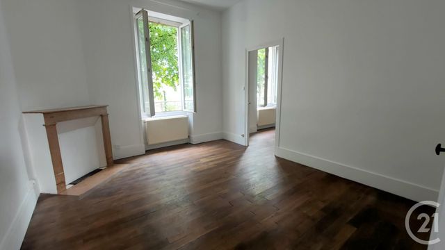 Appartement F2 &agrave; louer - 2 pi&egrave;ces - 44,32 m2 - Nevers - 58 - BOURGOGNE