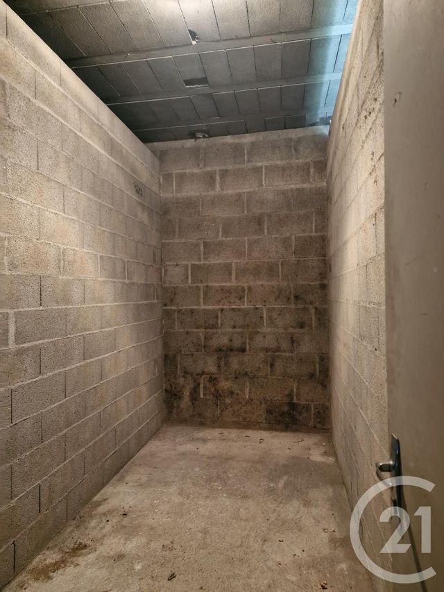 Appartement F4 &agrave; louer - 4 pi&egrave;ces - 67,56 m2 - Varennes Vauzelles - 58 - BOURGOGNE