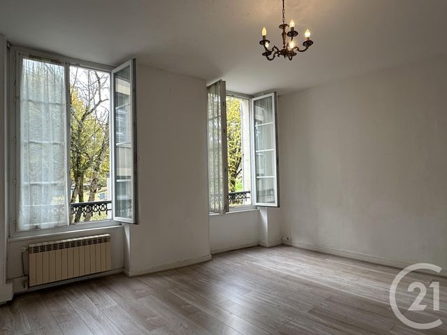 Appartement F2 &agrave; louer - 2 pi&egrave;ces - 50,52 m2 - Nevers - 58 - BOURGOGNE