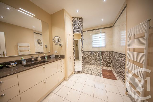 Maison &agrave; vendre - 7 pi&egrave;ces - 190 m2 - Le Taillan Medoc - 33 - AQUITAINE