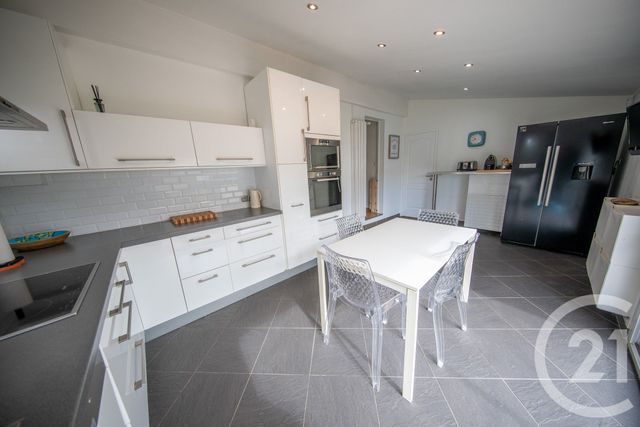 Maison &agrave; vendre - 5 pi&egrave;ces - 127,24 m2 - St Medard En Jalles - 33 - AQUITAINE