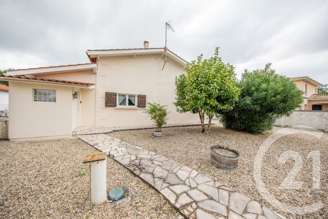 Maison à vendre - 5 pièces - 118,91 m2 - St Aubin De Medoc - 33 - AQUITAINE