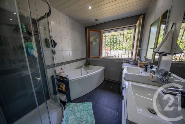 Maison à vendre - 7 pièces - 132,99 m2 - St Aubin De Medoc - 33 - AQUITAINE