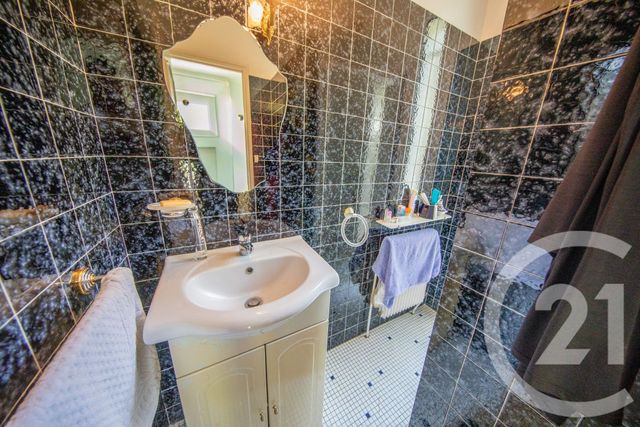 Maison à vendre - 7 pièces - 121,70 m2 - St Aubin De Medoc - 33 - AQUITAINE