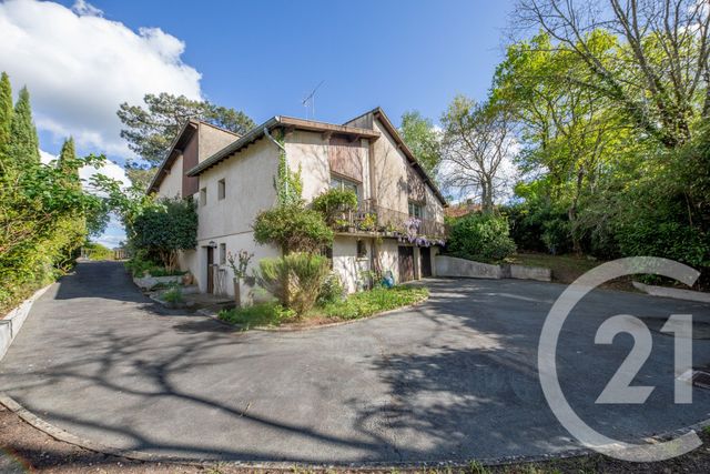 Maison à vendre - 7 pièces - 181,88 m2 - St Medard En Jalles - 33 - AQUITAINE