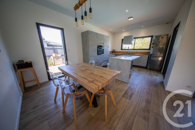 Maison &agrave; vendre - 7 pi&egrave;ces - 144,34 m2 - St Aubin De Medoc - 33 - AQUITAINE