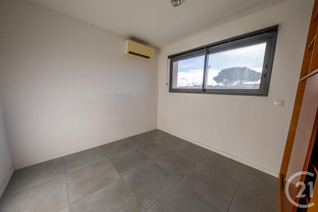 Divers &agrave; vendre - 144,18 m2 - St Medard En Jalles - 33 - AQUITAINE