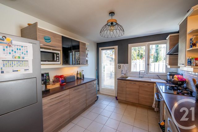 Maison à vendre - 6 pièces - 126,97 m2 - Ludon Medoc - 33 - AQUITAINE