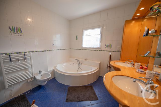 Maison à vendre - 9 pièces - 263,16 m2 - St Medard En Jalles - 33 - AQUITAINE