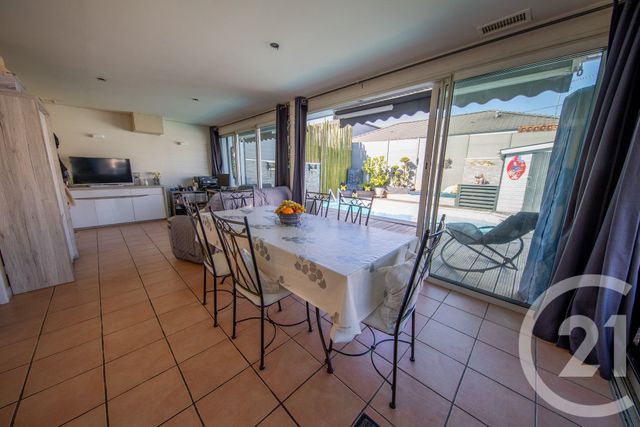 Maison à vendre - 5 pièces - 120,25 m2 - St Medard En Jalles - 33 - AQUITAINE