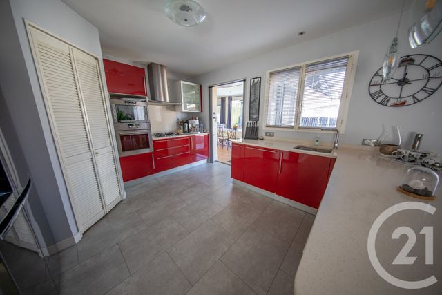 Maison à vendre - 5 pièces - 120,25 m2 - St Medard En Jalles - 33 - AQUITAINE