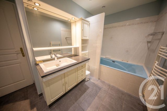 Maison à vendre - 8 pièces - 166,34 m2 - St Medard En Jalles - 33 - AQUITAINE