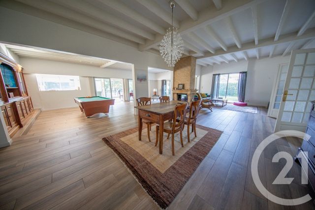 Maison &agrave; vendre - 7 pi&egrave;ces - 270,39 m2 - St Aubin De Medoc - 33 - AQUITAINE