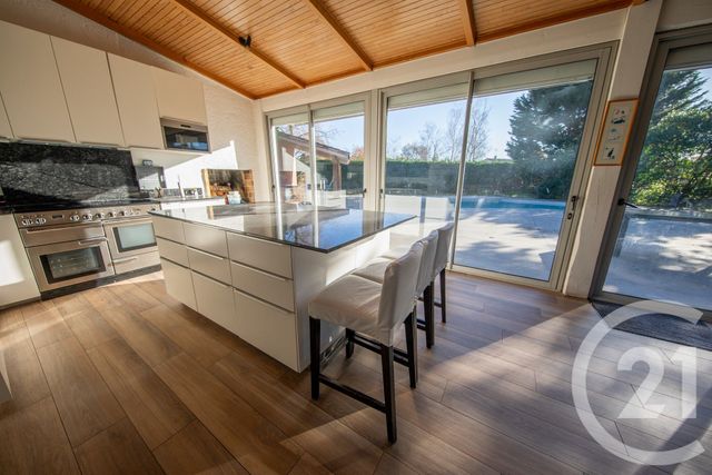Maison &agrave; vendre - 7 pi&egrave;ces - 270,39 m2 - St Aubin De Medoc - 33 - AQUITAINE